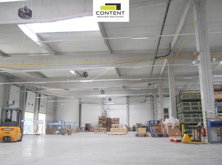 Pronájem - skladovací prostor, 15 000 m²