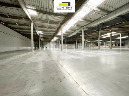 Pronájem - skladovací prostor, 10 000 m²