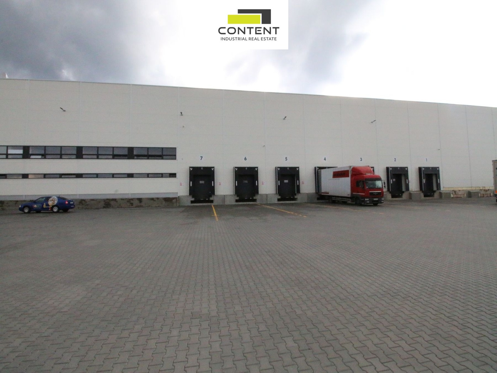 Pronájem skladu, výrobních prostor 10 000 m², Velká Bíteš, D1