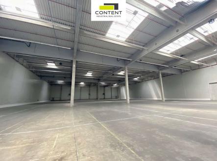 Pronájem - skladovací prostor, 5 542 m²