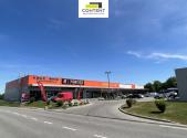 Pronájem - obchodní prostor, 395 m²