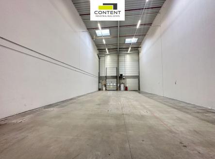 Pronájem - skladovací prostor, 550 m²