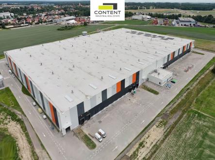 Pronájem - výrobní prostor, 11 000 m²