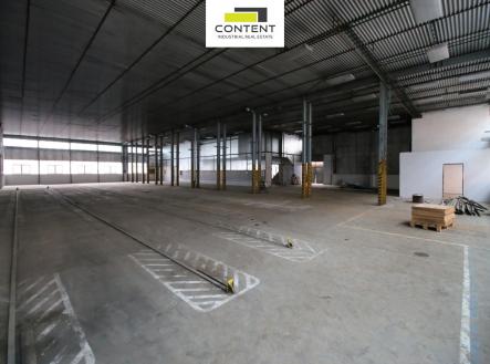 Pronájem - skladovací prostor, 1 600 m²