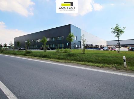 Pronájem - skladovací prostor, 9 368 m²