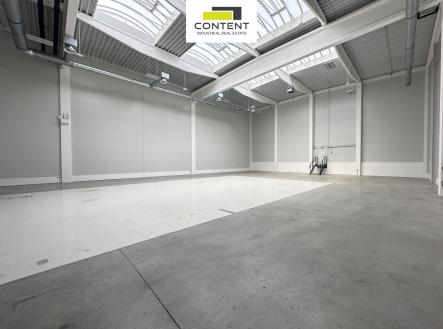 Pronájem - výrobní prostor, 824 m²