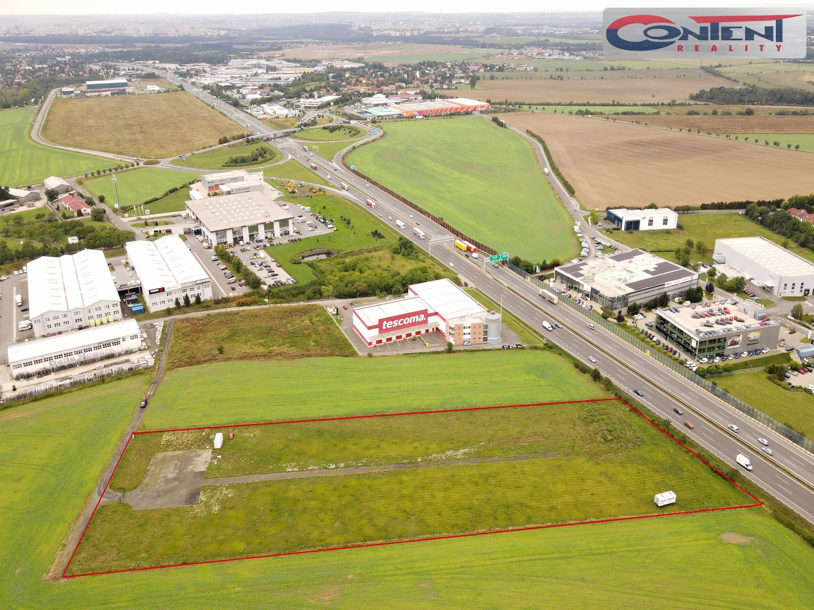 Pronájem zahradnictví 17.000 m² Nupaky, dálnice D1