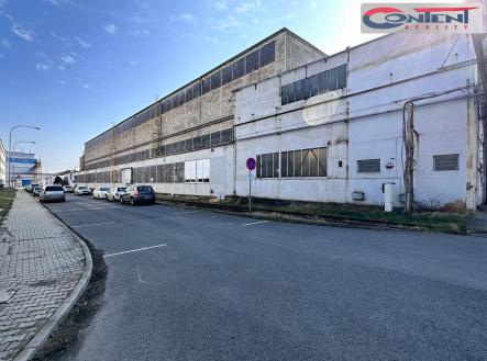 Pronájem - výrobní prostor, 2 000 m²