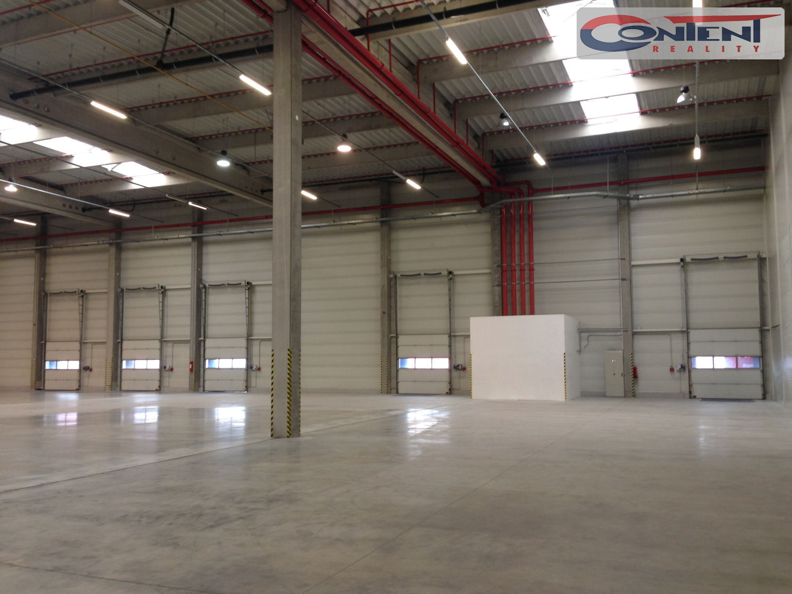 Pronájem skladu nebo výrobních prostor 4.822 m², Zdiby D8