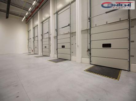 Pronájem - skladovací prostor, 10 000 m²