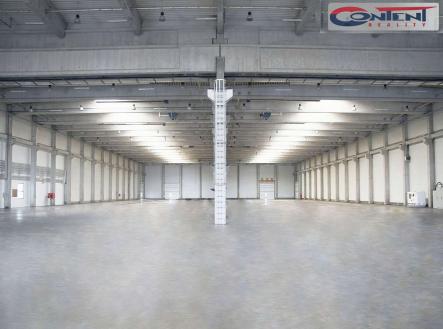 Pronájem - skladovací prostor, 18 000 m²