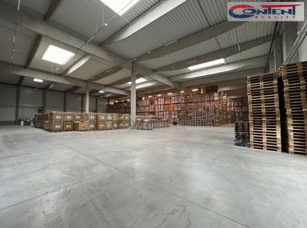 Pronájem - skladovací prostor, 3 647 m²