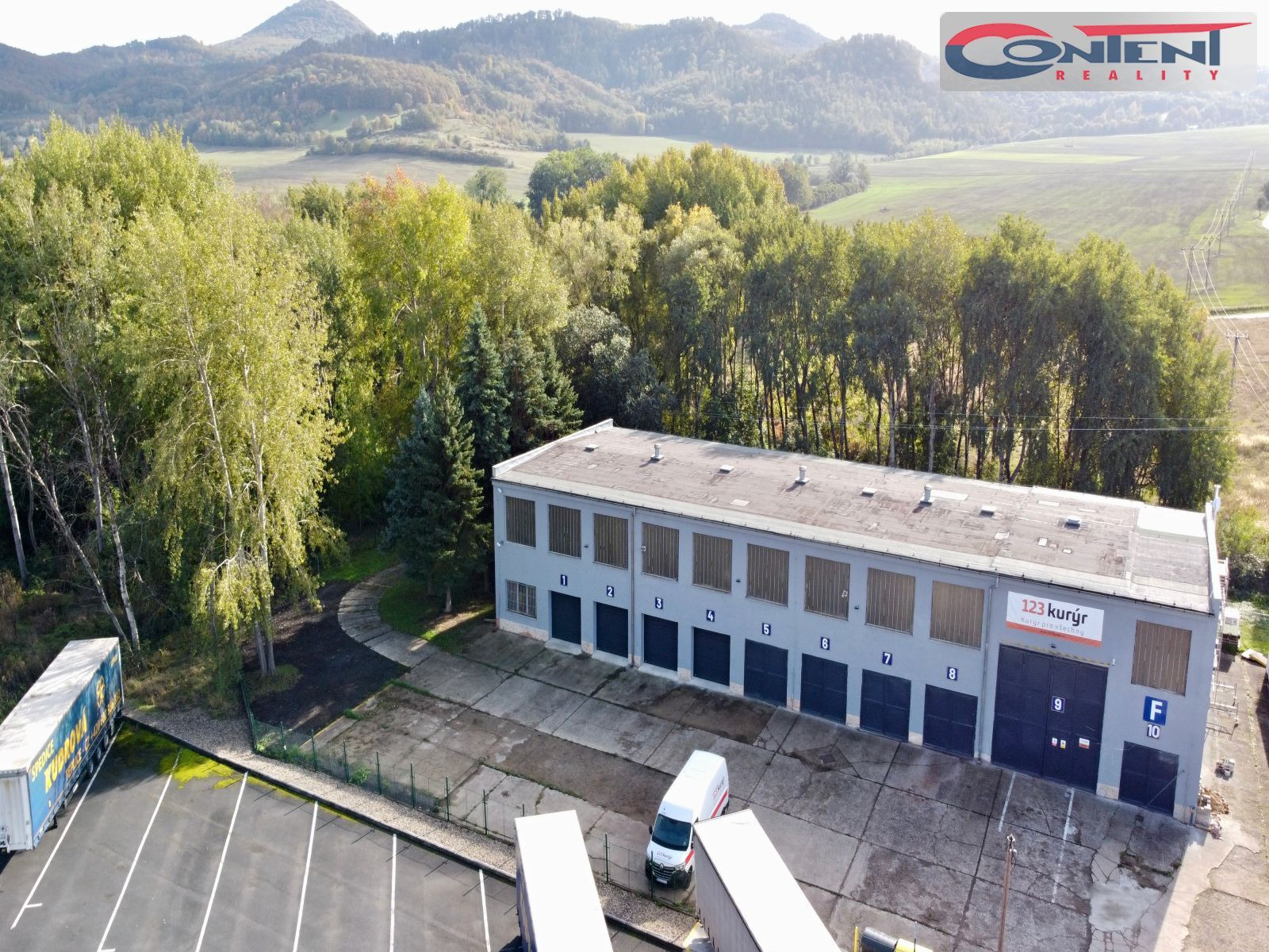 Pronájem skladu, výrobních prostor 903 m², Teplice - Žalany, D8