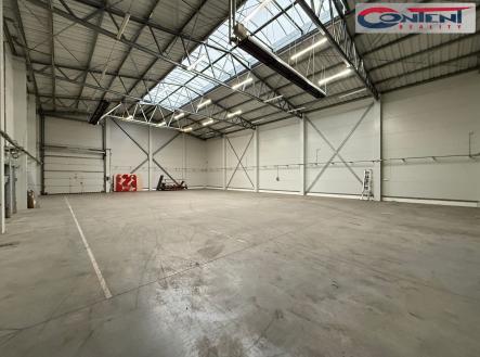 Prodej - výrobní prostor, 1 390 m²