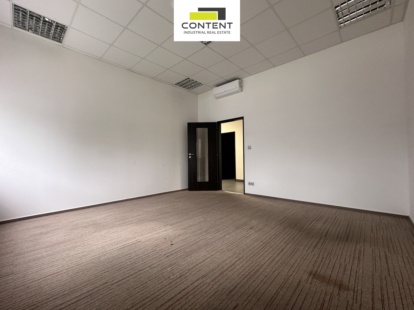 Pronájem kancelářských prostor 165 m², Praha - Malešice