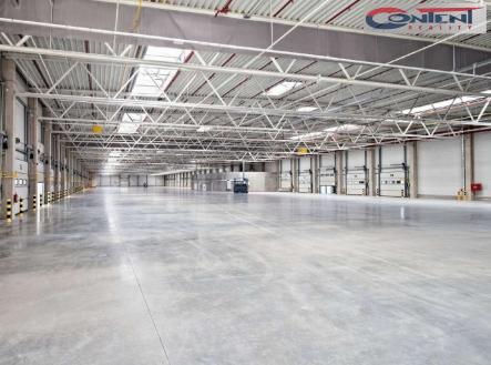 Pronájem - skladovací prostor, 10 000 m²