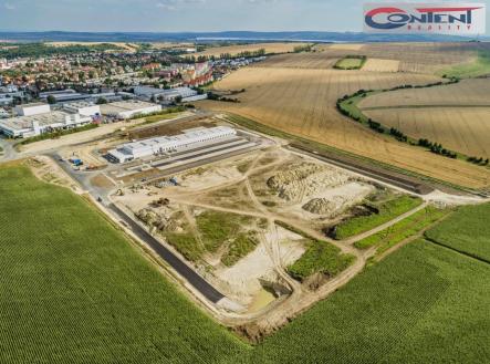 Pronájem - výrobní prostor, 8 000 m²