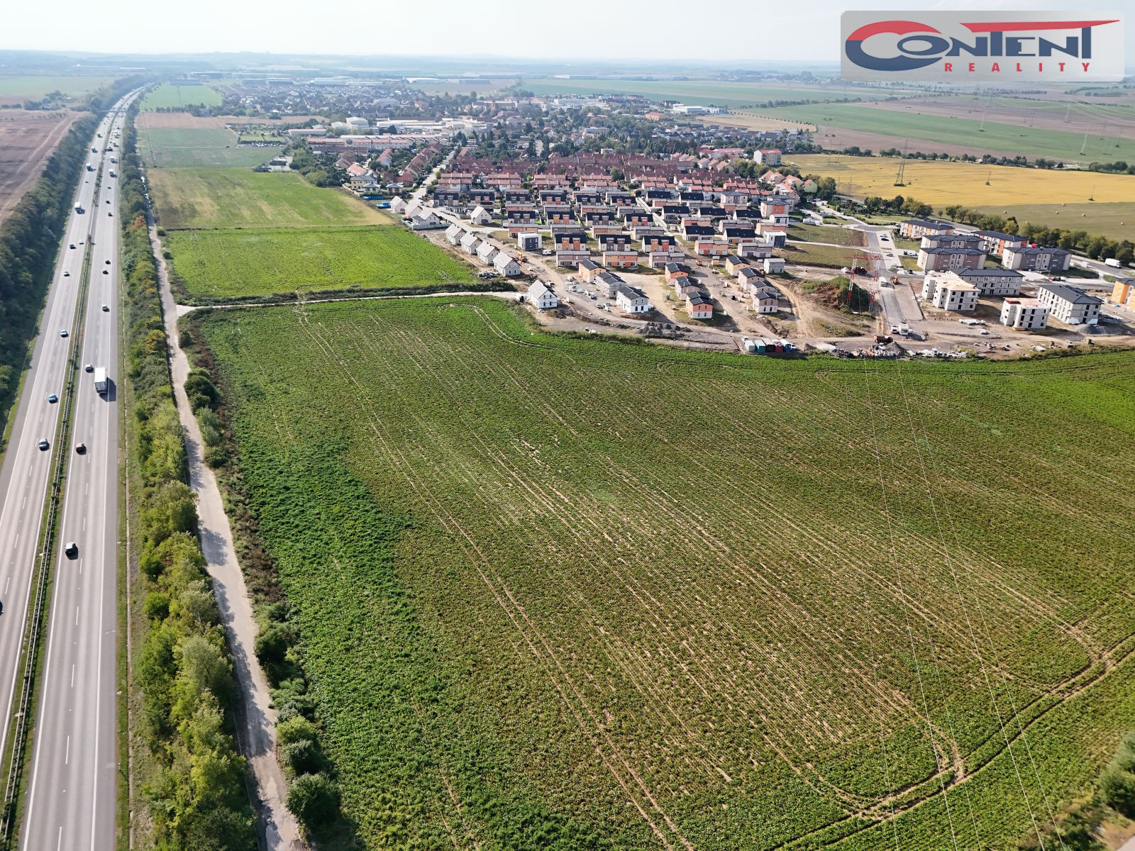 Prodej komerčního pozemku 9.021 m², Nehvizdy, D11, EXIT 8