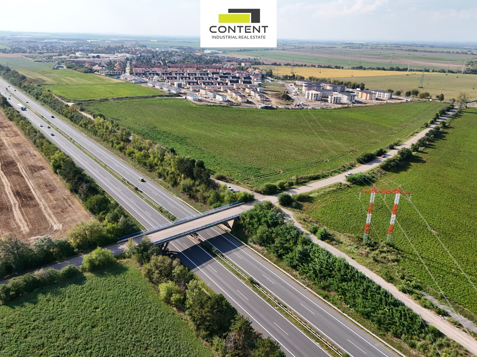 Prodej komerčního pozemku 9.021 m², Nehvizdy, D11, EXIT 8