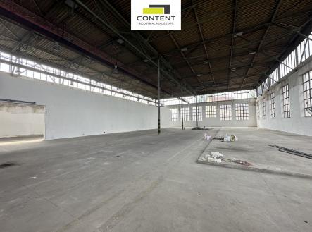 Pronájem - skladovací prostor, 1 500 m²