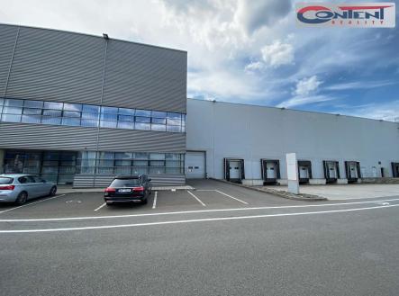 Pronájem - skladovací prostor, 8 281 m²