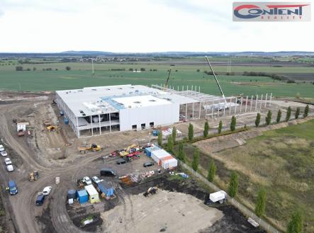 Pronájem - skladovací prostor, 6 000 m²