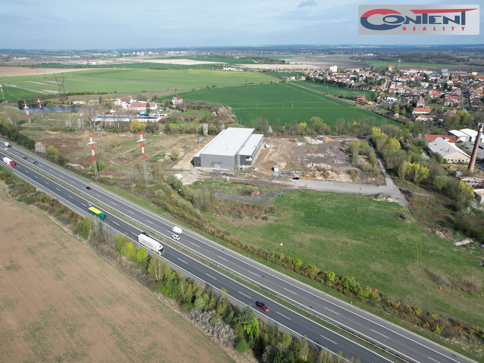 Prodej stavebního pozemku s UR 11.529 m², Mochov