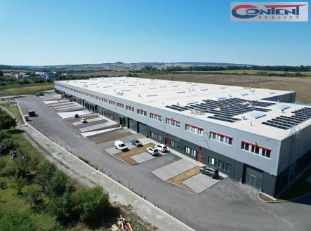Pronájem - skladovací prostor, 1 000 m²