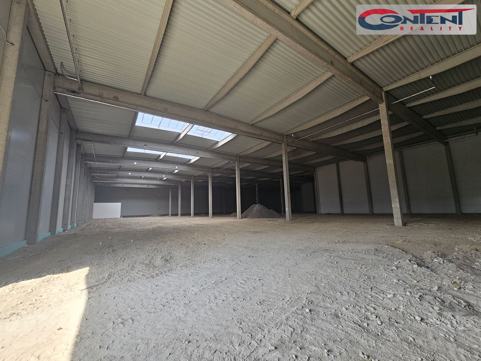 Pronájem novostavby skladu, výrobních prostor 10.241 m², Kolín, D11