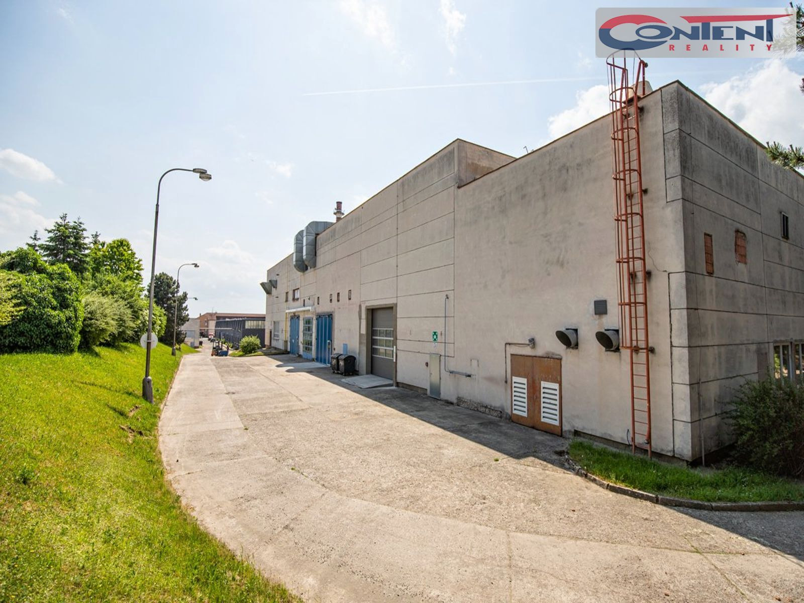 Pronájem skladu, výrobních prostor 3.400 m², Hořice