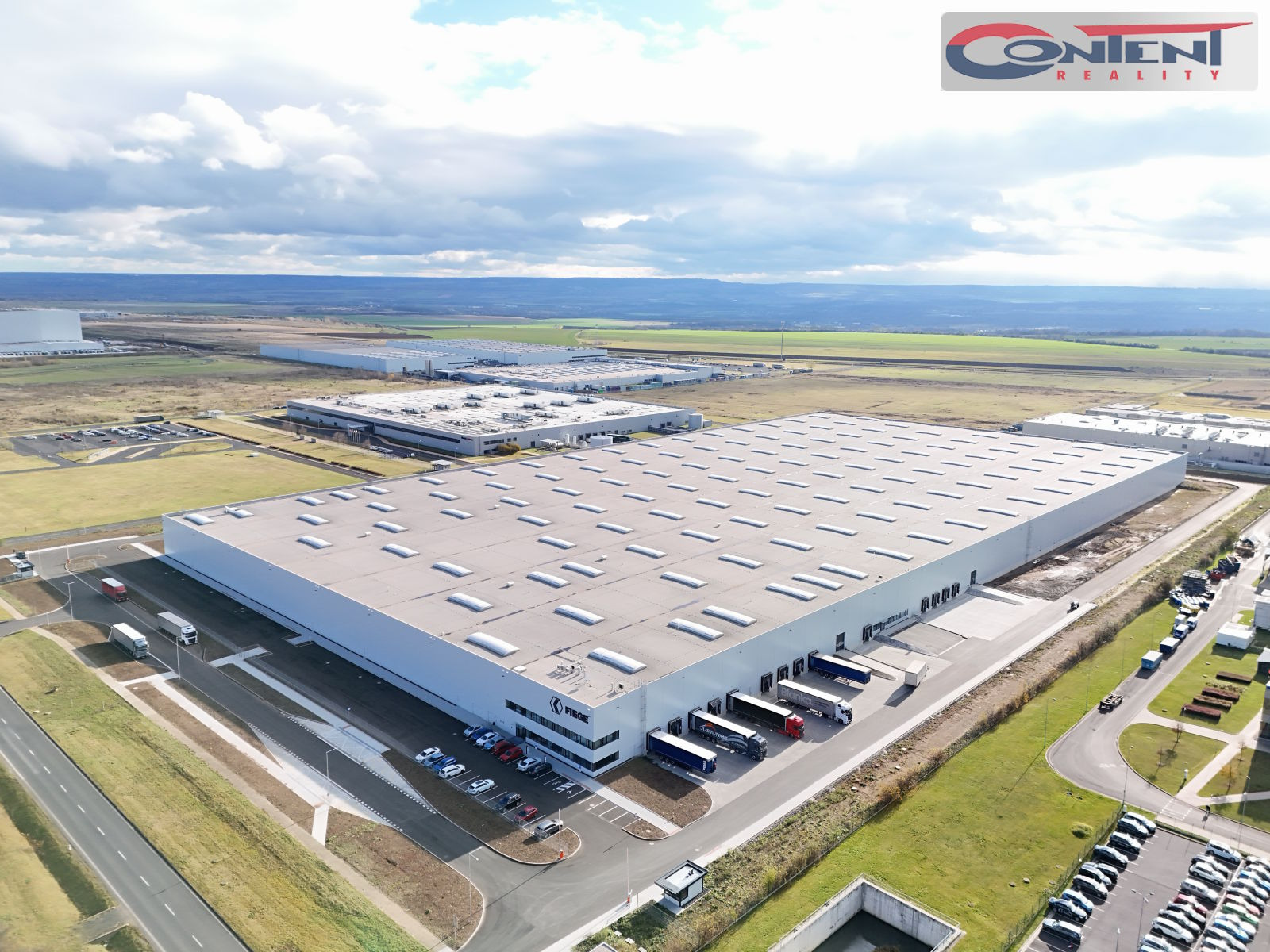 Pronájem skladu, výrobních prostor 3.000 m², Žatec - Triangle, D7