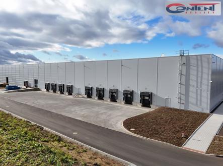 Pronájem - skladovací prostor, 3 000 m²