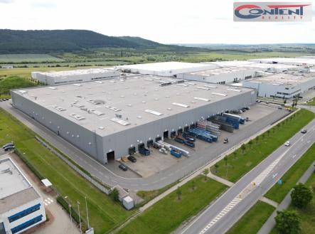 Pronájem - výrobní prostor, 2 249 m²