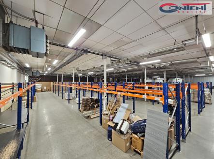 Pronájem - výrobní prostor, 1 500 m²