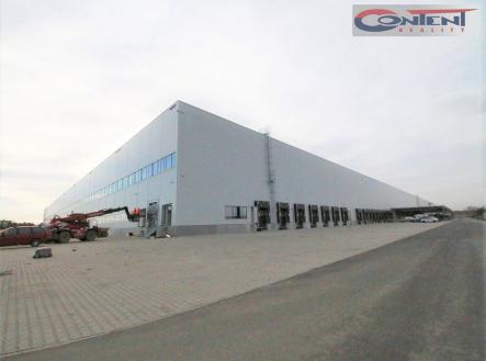 Pronájem - skladovací prostor, 8 204 m²