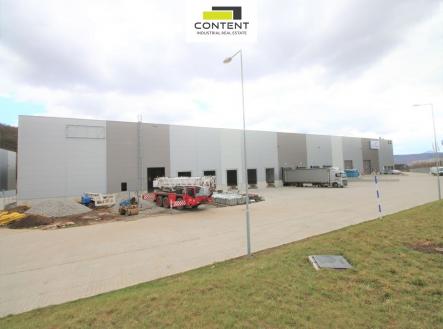 Pronájem - skladovací prostor, 4 000 m²