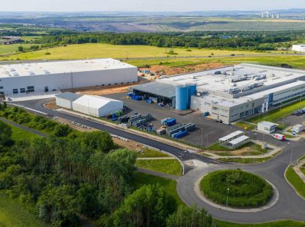 Pronájem - skladovací prostor, 11 500 m²