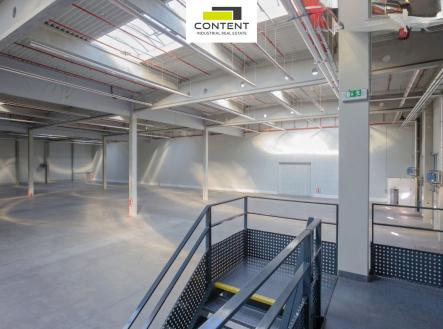 Pronájem - výrobní prostor, 16 388 m²