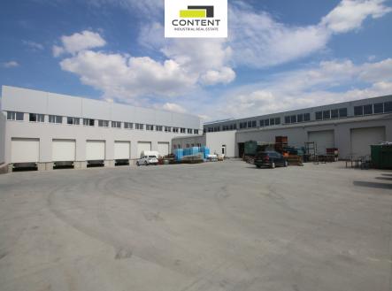 Pronájem - skladovací prostor, 12 000 m²