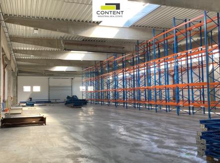 Pronájem - skladovací prostor, 12 000 m²