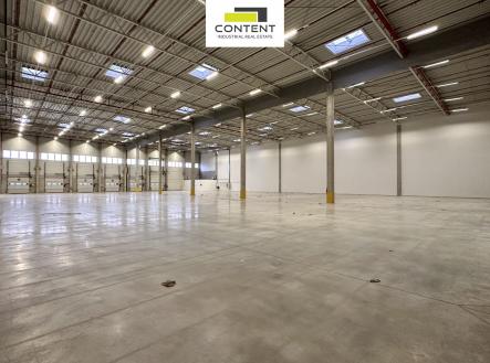 Pronájem - skladovací prostor, 16 000 m²