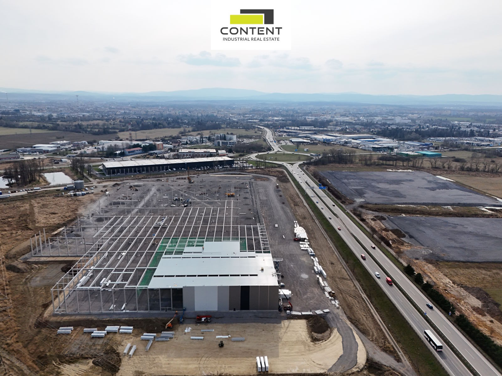 Pronájem skladu, výrobních prostor 4.100 m², České Budějovice, D3