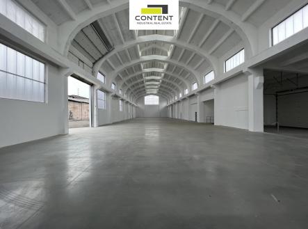 Pronájem - skladovací prostor, 1 542 m²