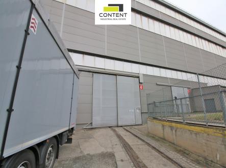 Pronájem - výrobní prostor, 1 980 m²