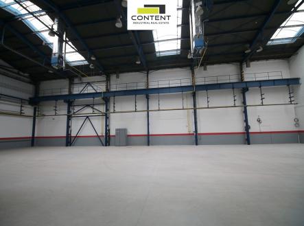 Pronájem - skladovací prostor, 661 m²