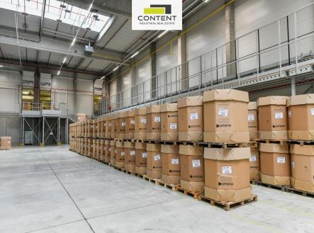 Pronájem - skladovací prostor, 10 947 m²