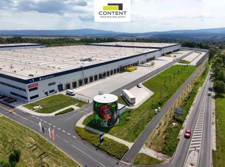 Pronájem - skladovací prostor, 3 000 m²