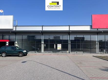 Pronájem - obchodní prostor, 477 m²