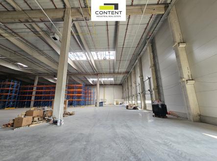 Pronájem - skladovací prostor, 15 715 m²