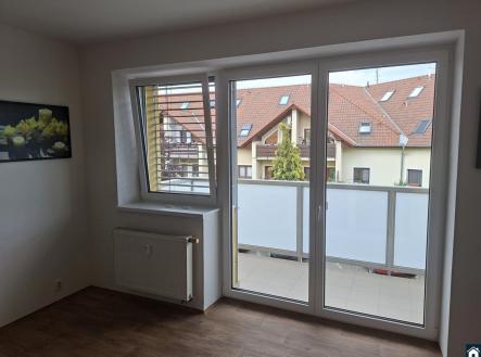 20260518_183506.jpg | Pronájem bytu, 1+kk, 35 m²
